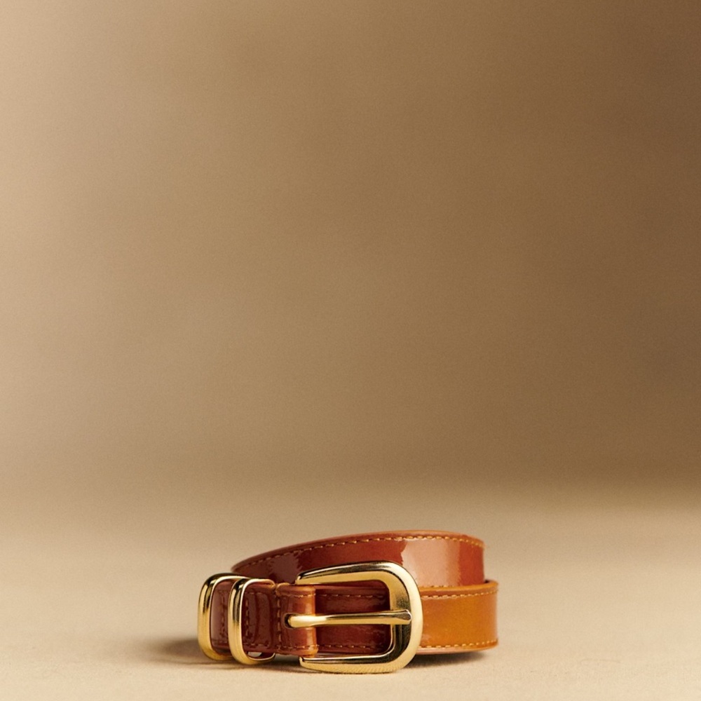 Sezane Livie belt in Patent Camel